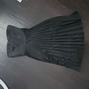 Pleated strapless dress